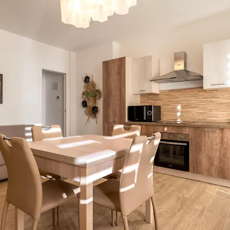 Casadamare Salento * Brindisi